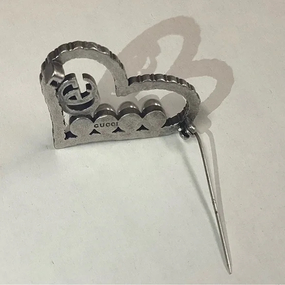Brooch…Heart!!